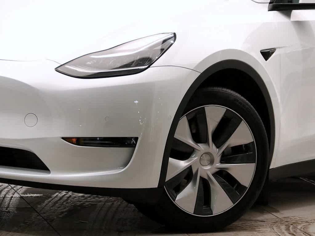 used 2022 Tesla Model Y car, priced at $29,999