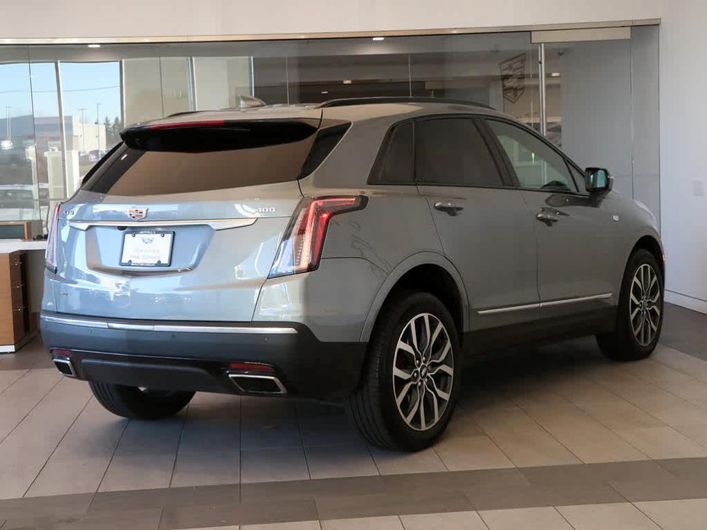 used 2023 Cadillac XT5 car, priced at $36,499