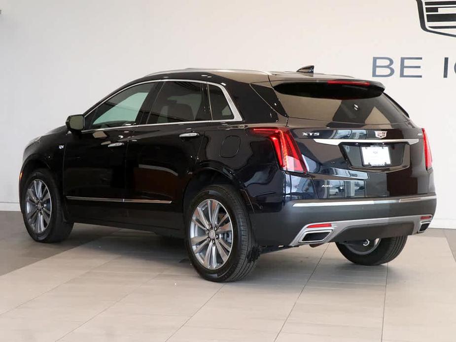 used 2021 Cadillac XT5 car, priced at $33,487