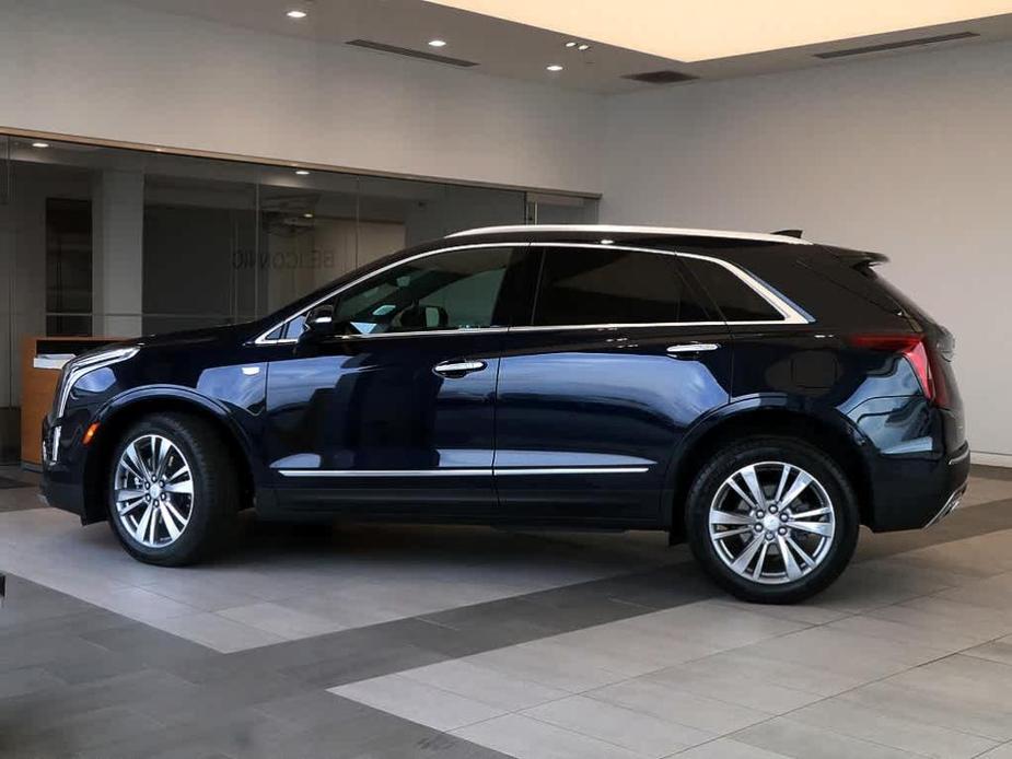 used 2021 Cadillac XT5 car, priced at $33,487