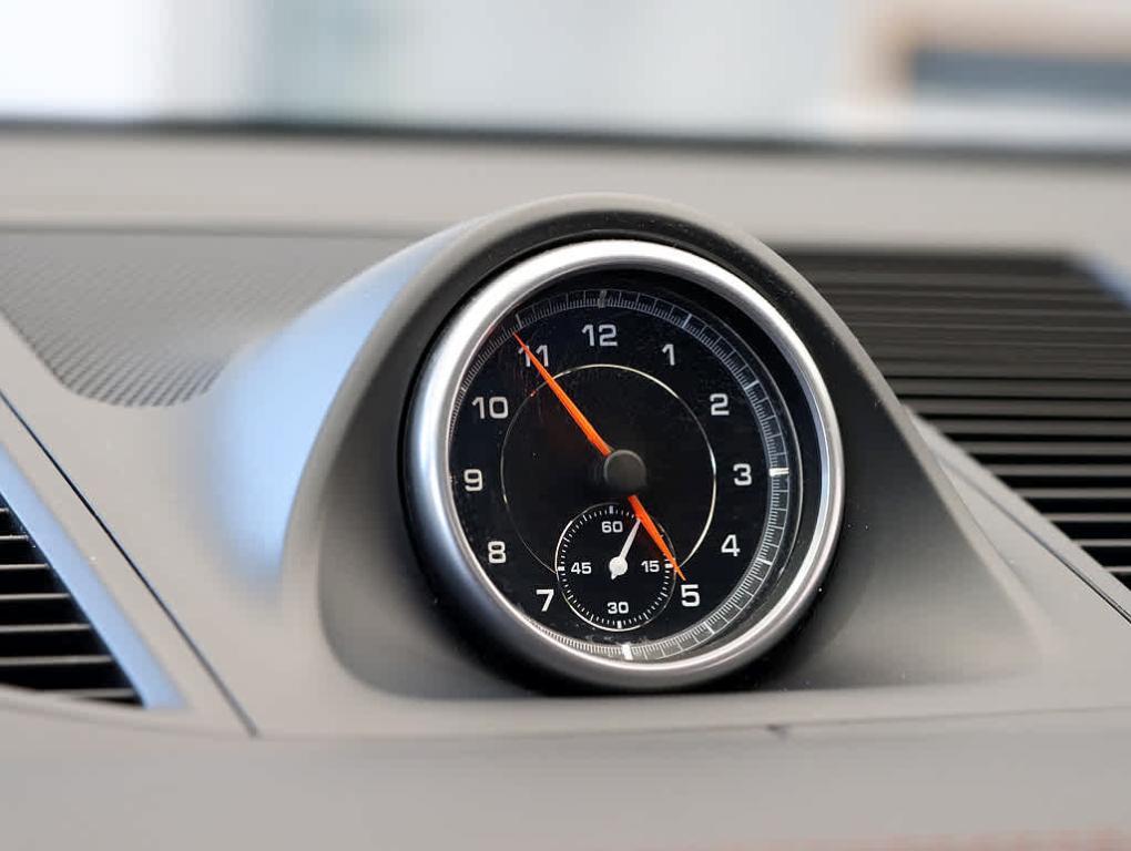 used 2018 Porsche Macan car, priced at $29,999