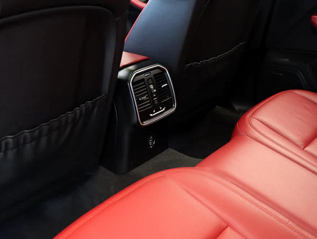 used 2018 Porsche Macan car, priced at $29,999