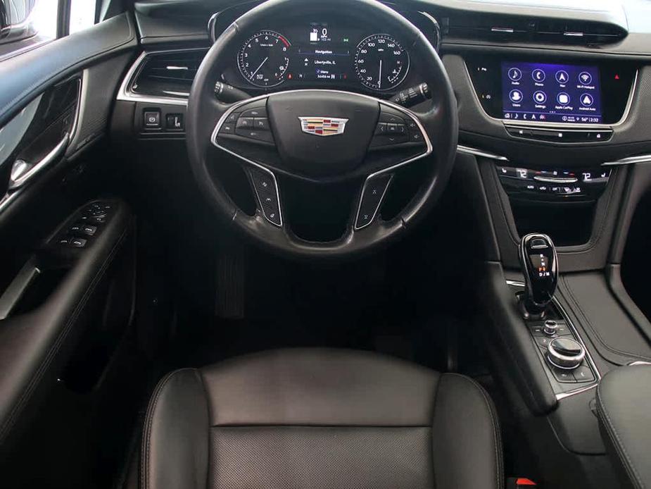 used 2021 Cadillac XT5 car, priced at $32,900