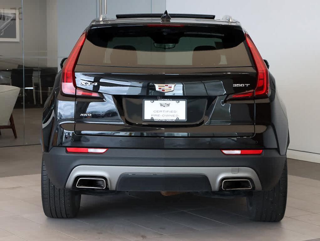 used 2022 Cadillac XT4 car, priced at $29,999