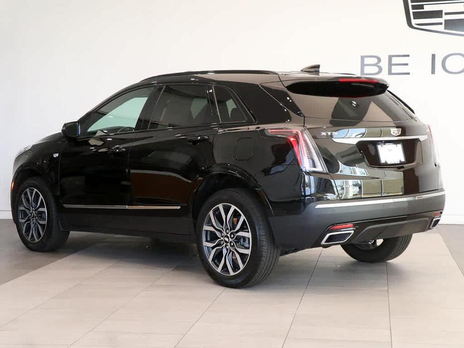 used 2021 Cadillac XT5 car, priced at $35,299