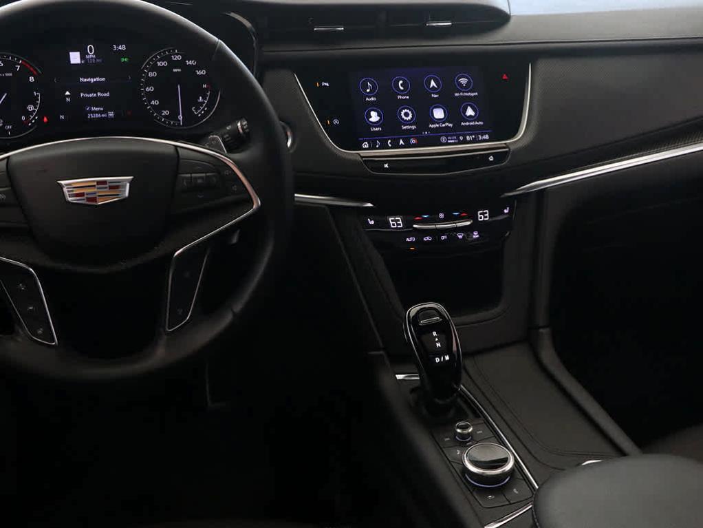 used 2022 Cadillac XT5 car, priced at $37,499
