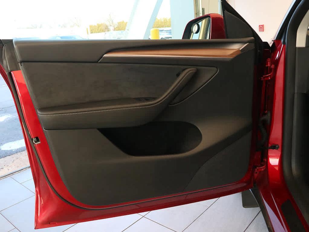 used 2024 Tesla Model Y car, priced at $33,599