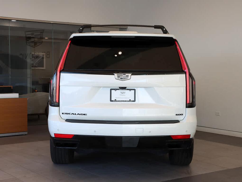 used 2022 Cadillac Escalade car, priced at $76,999
