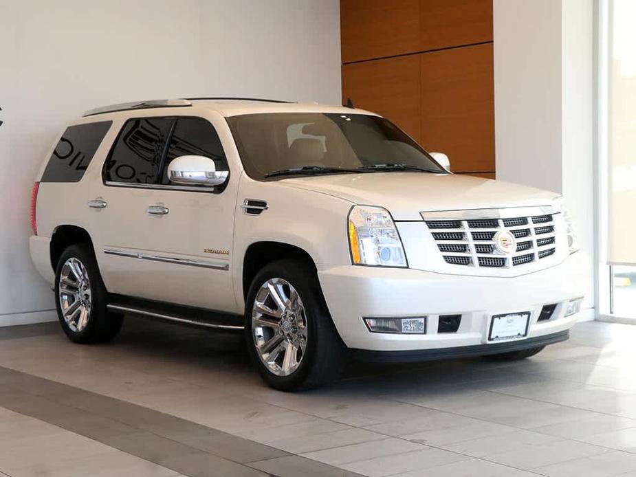 used 2013 Cadillac Escalade car, priced at $18,499