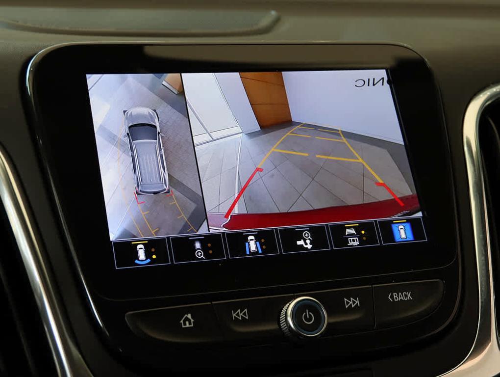 used 2024 Chevrolet Equinox car, priced at $30,999