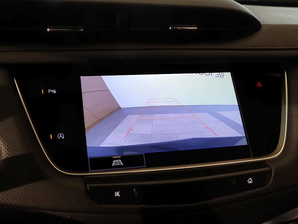 used 2023 Cadillac XT5 car, priced at $31,072