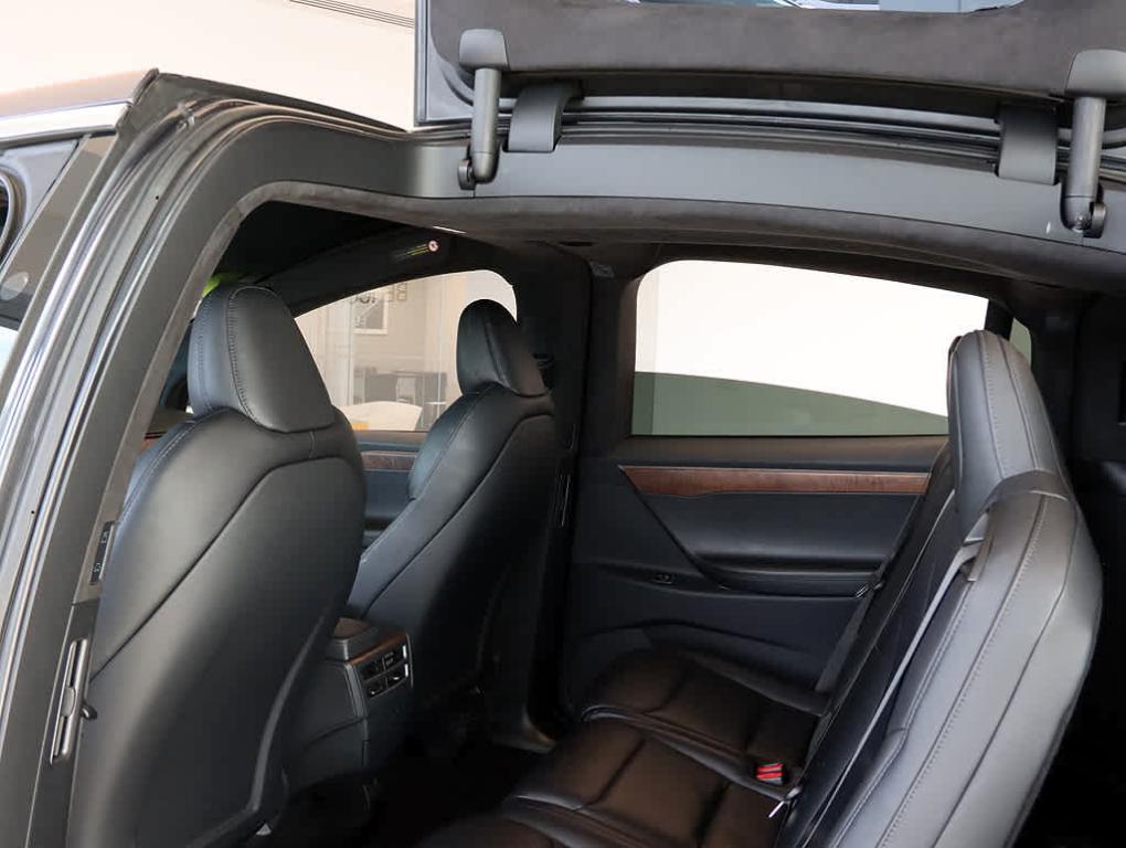 used 2020 Tesla Model X car, priced at $32,999