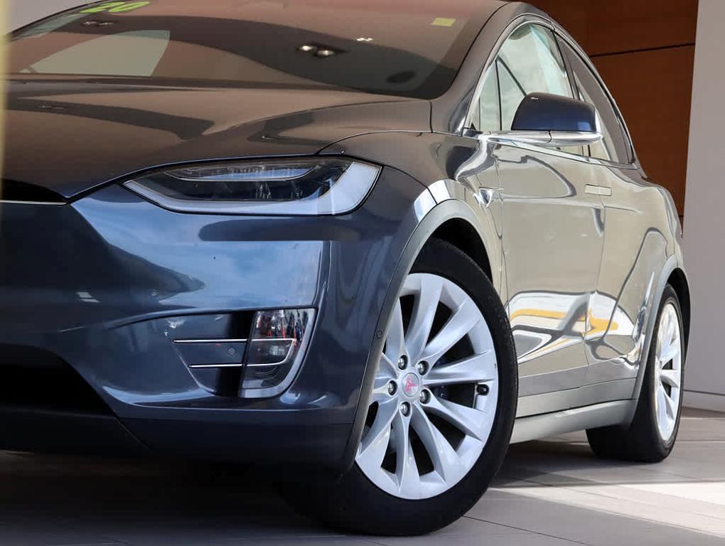 used 2020 Tesla Model X car, priced at $32,999