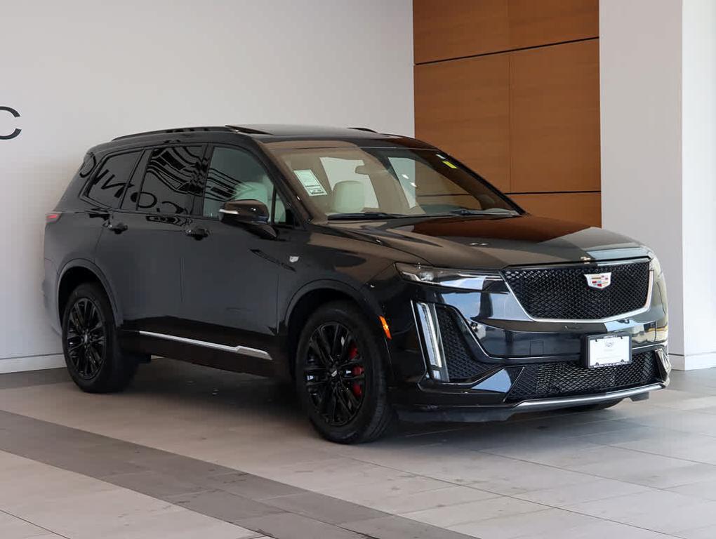 used 2023 Cadillac XT6 car, priced at $43,999