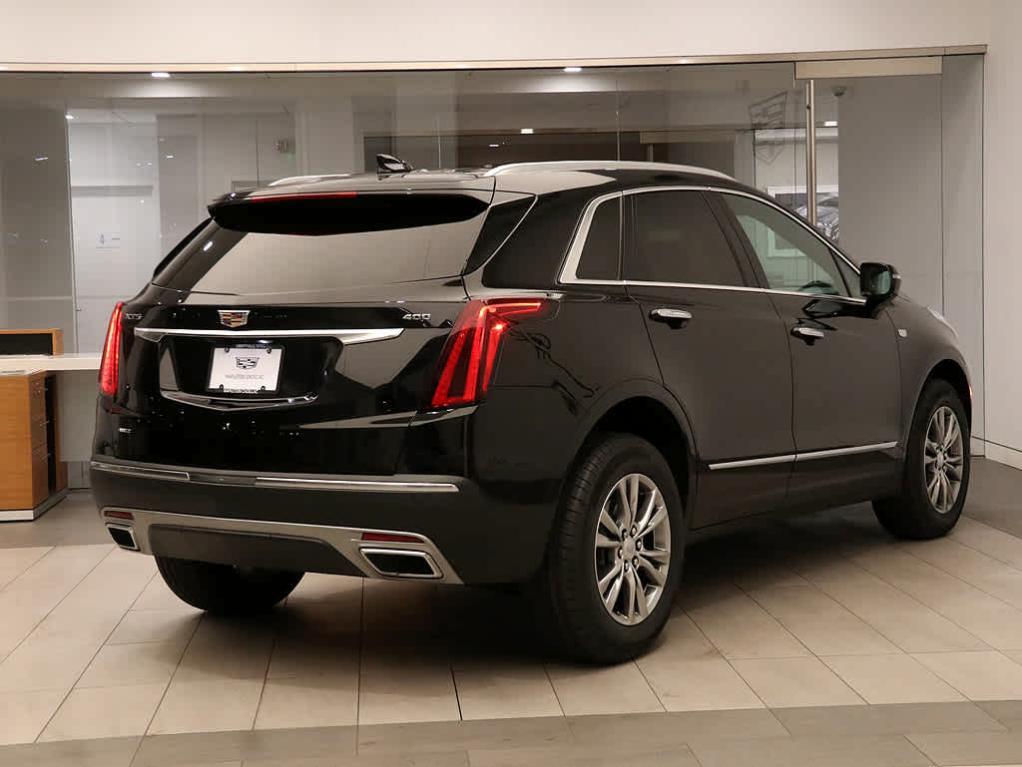 used 2022 Cadillac XT5 car, priced at $35,450