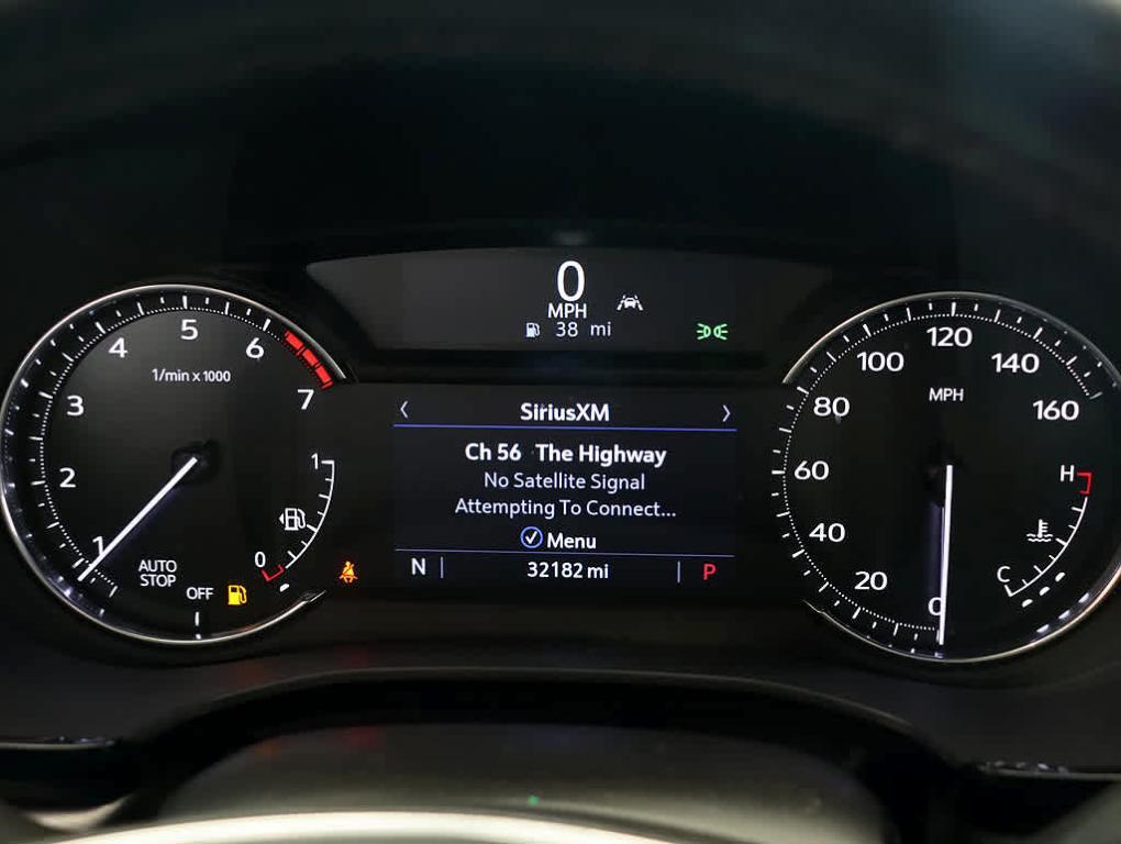 used 2022 Cadillac XT5 car, priced at $25,999