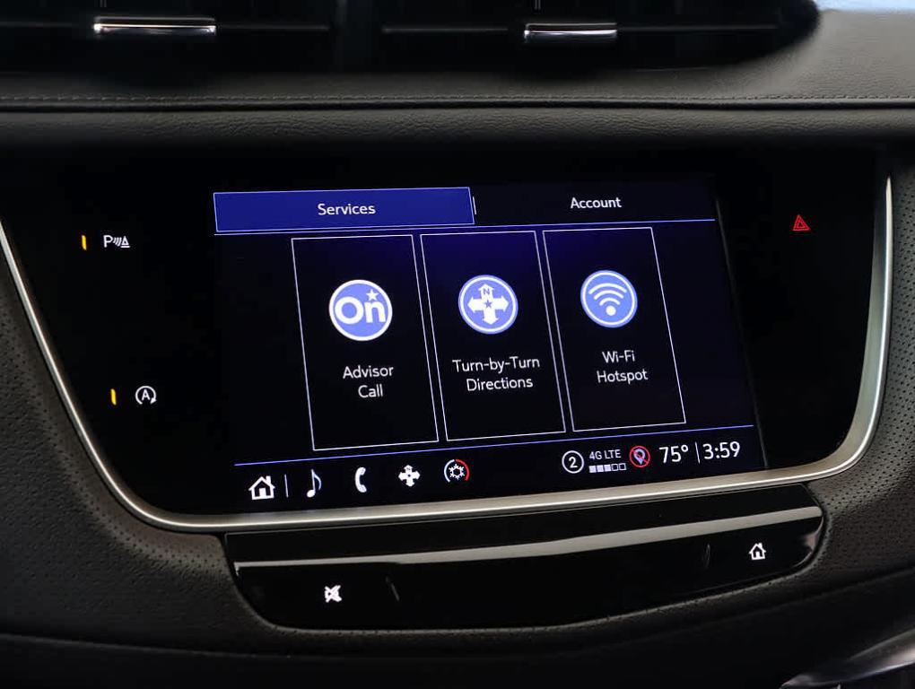 used 2022 Cadillac XT5 car, priced at $25,999