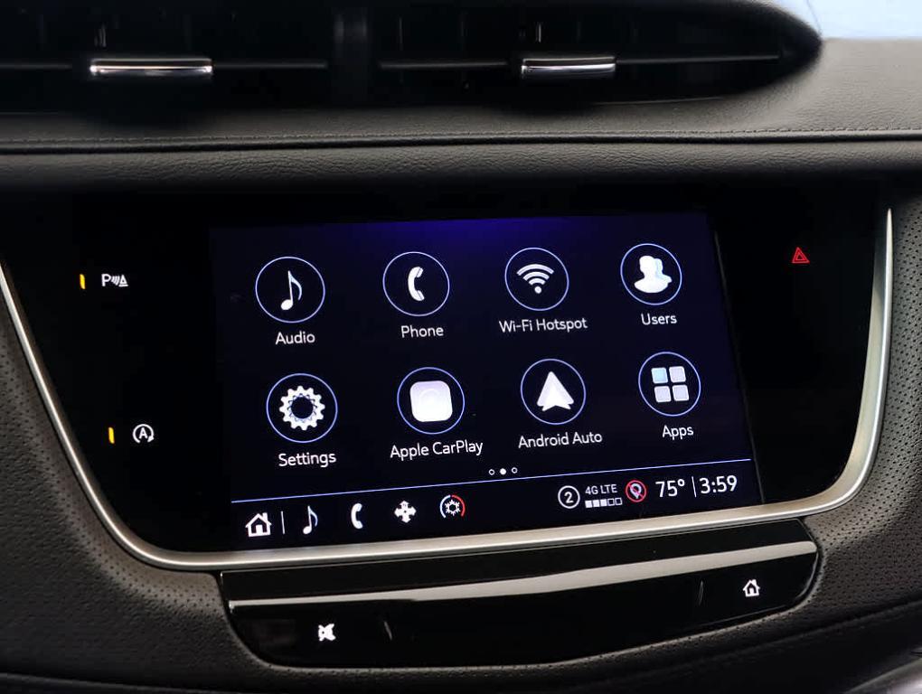 used 2022 Cadillac XT5 car, priced at $25,999