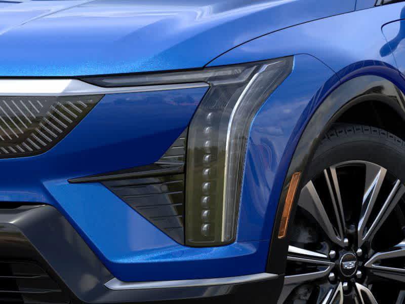 new 2025 Cadillac OPTIQ car, priced at $58,589