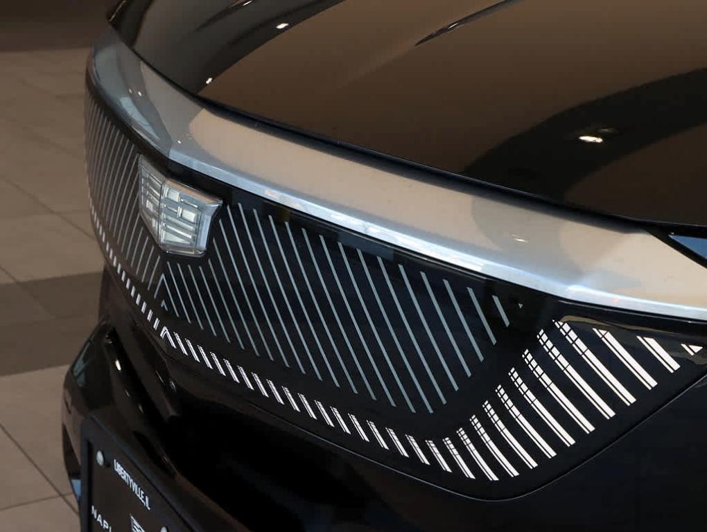 used 2025 Cadillac OPTIQ car, priced at $41,599