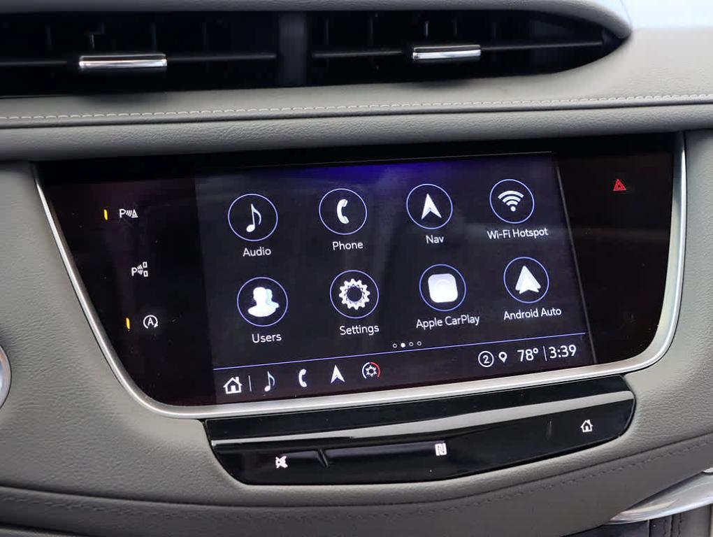 used 2021 Cadillac XT5 car, priced at $29,139