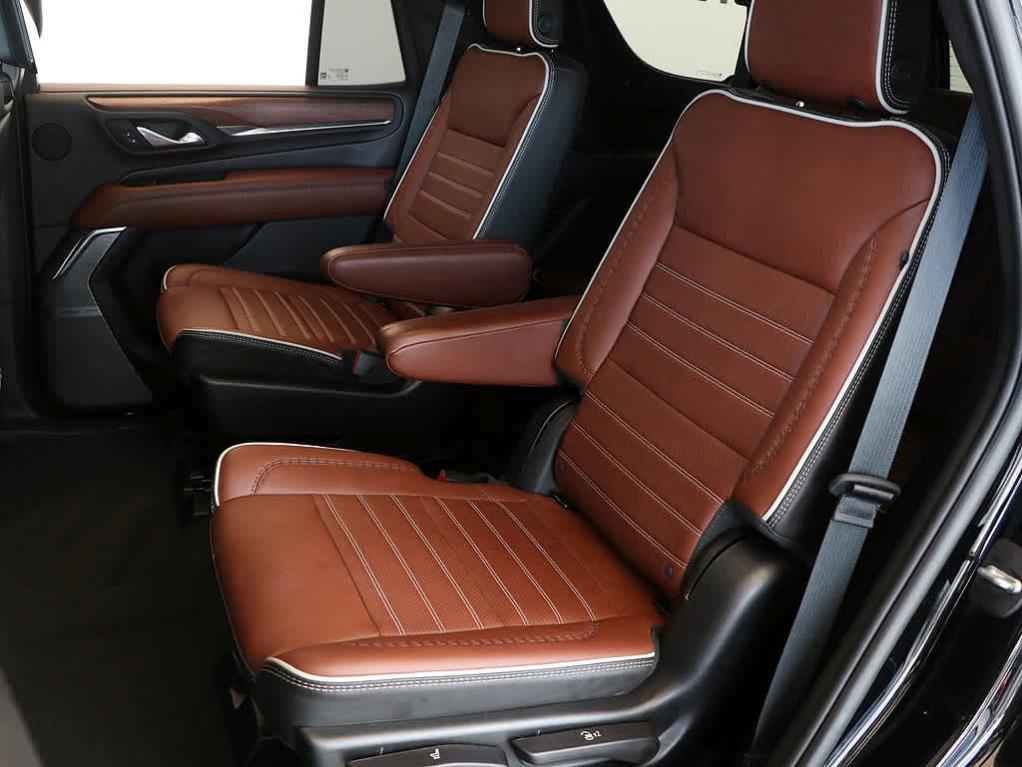 used 2023 GMC Yukon car, priced at $76,499