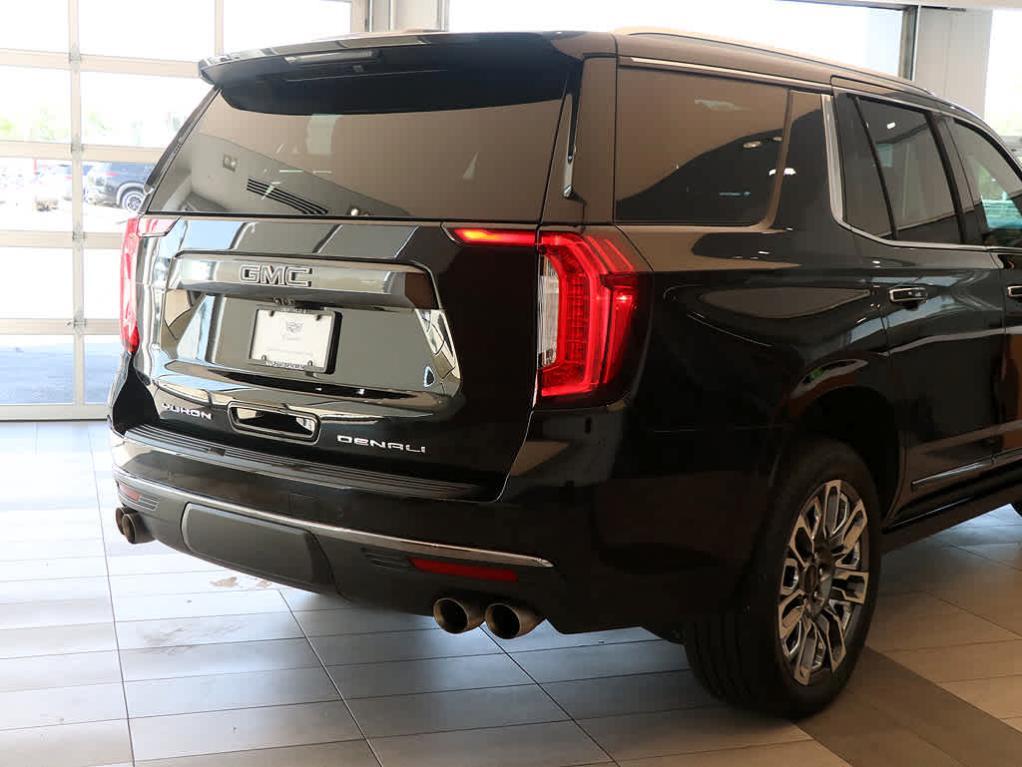 used 2023 GMC Yukon car, priced at $76,499