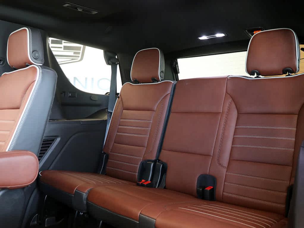 used 2023 GMC Yukon car, priced at $76,499
