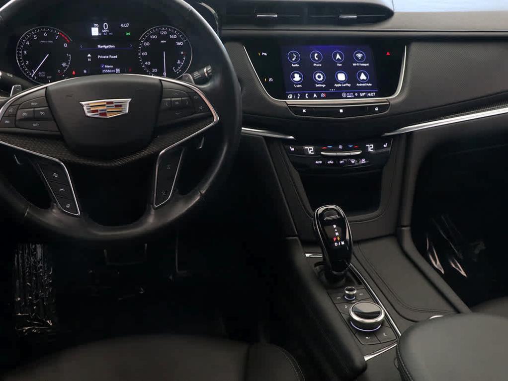 used 2021 Cadillac XT5 car, priced at $34,599