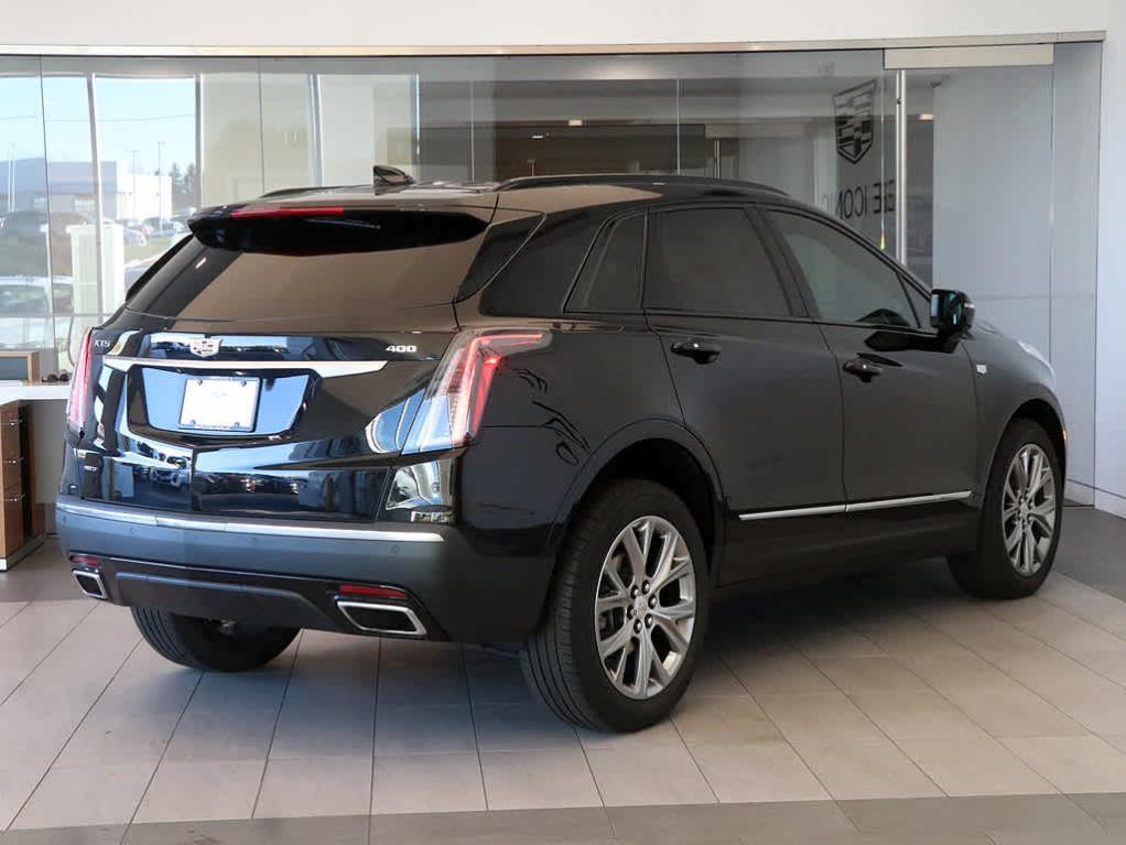 used 2021 Cadillac XT5 car, priced at $34,599