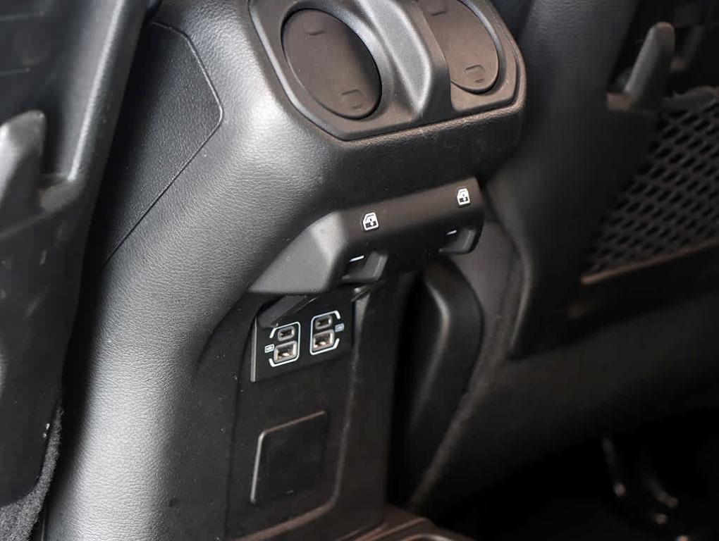 used 2022 Jeep Gladiator car, priced at $35,699