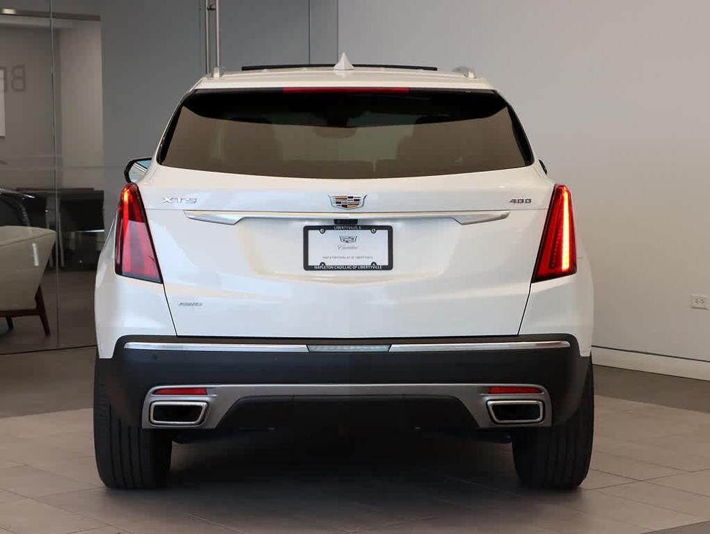 used 2021 Cadillac XT5 car, priced at $27,699