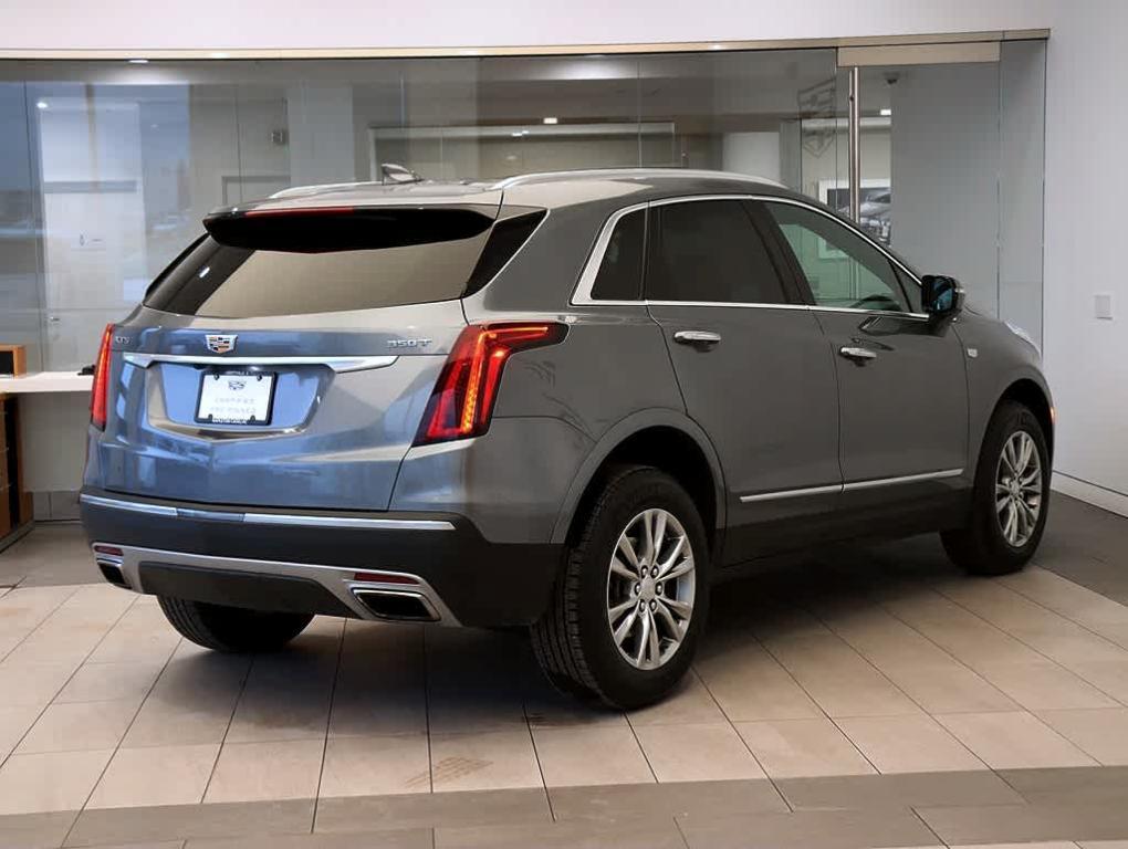 used 2022 Cadillac XT5 car, priced at $30,499