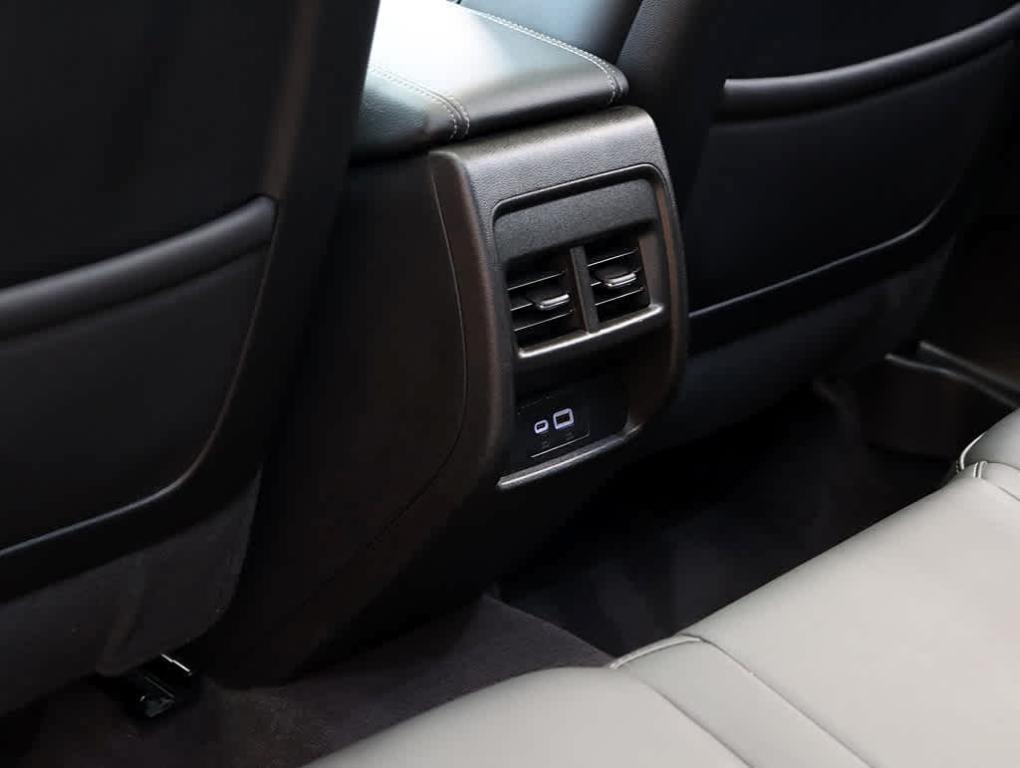 used 2023 Cadillac XT4 car, priced at $29,149