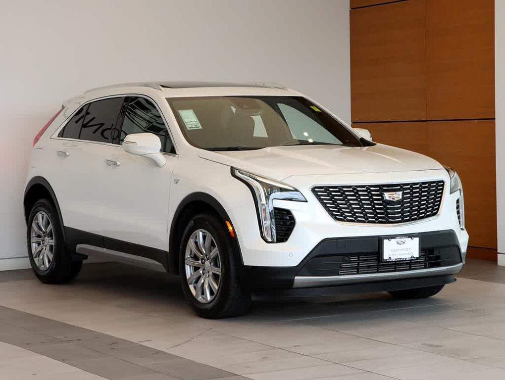 used 2023 Cadillac XT4 car, priced at $29,149
