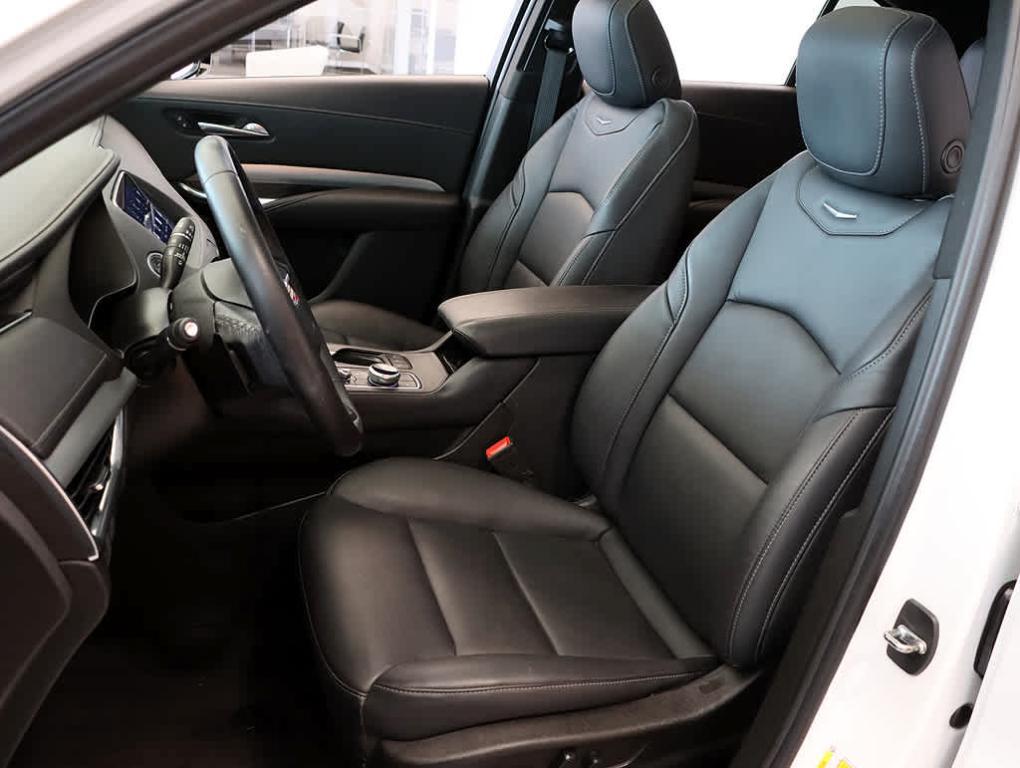 used 2023 Cadillac XT4 car, priced at $29,149