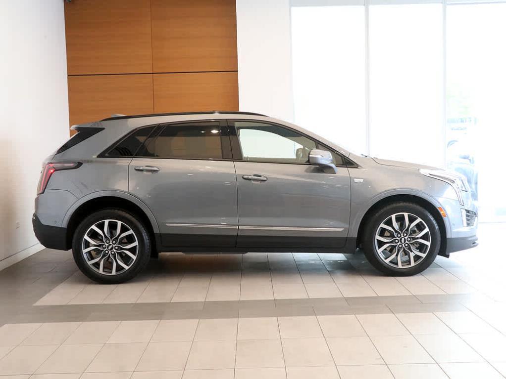 used 2021 Cadillac XT5 car, priced at $34,299