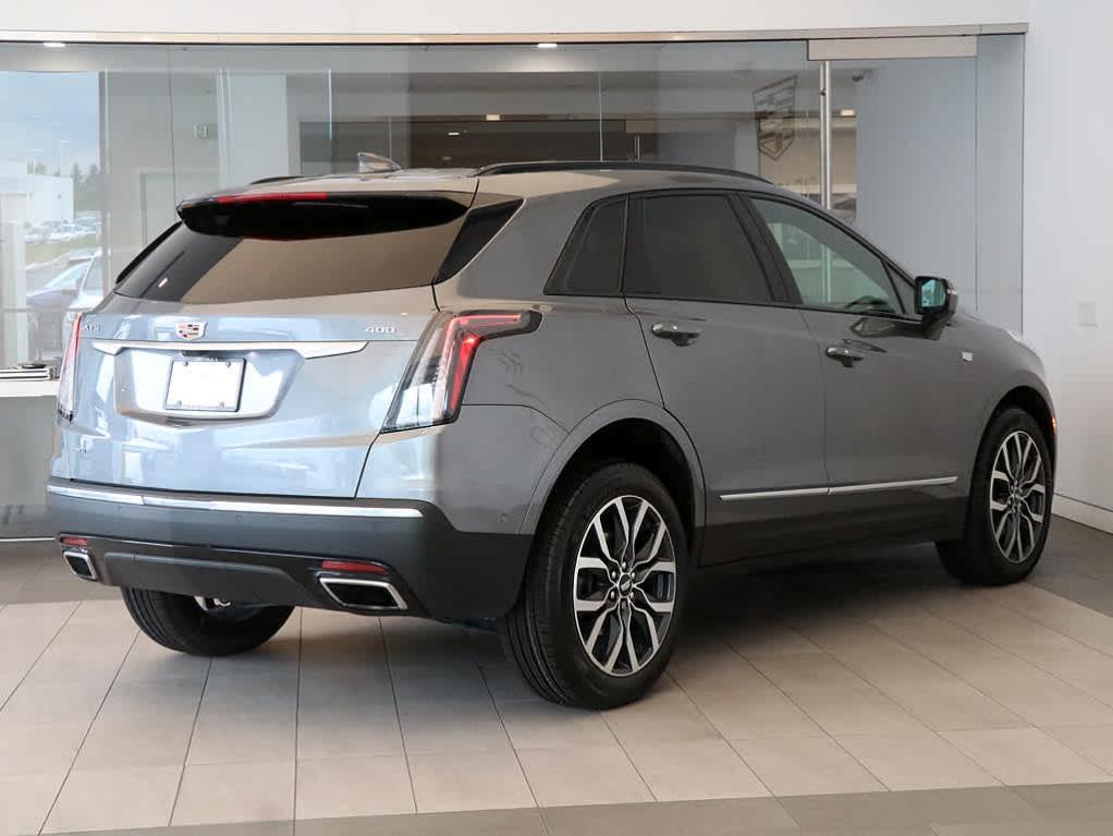 used 2021 Cadillac XT5 car, priced at $34,299