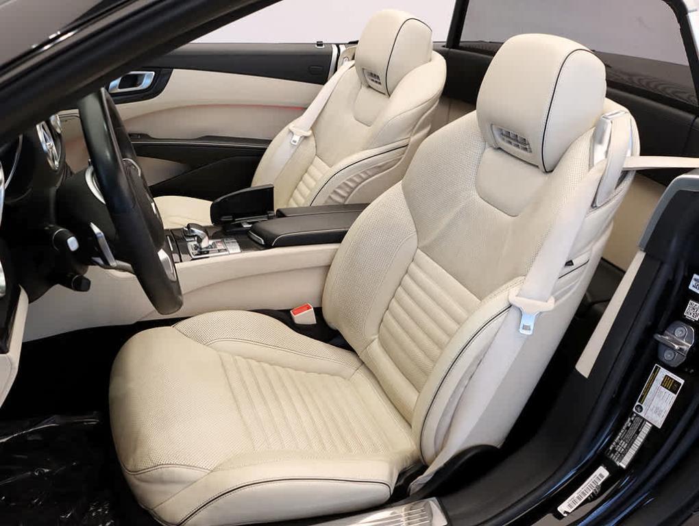 used 2019 Mercedes-Benz SL 550 car, priced at $48,495