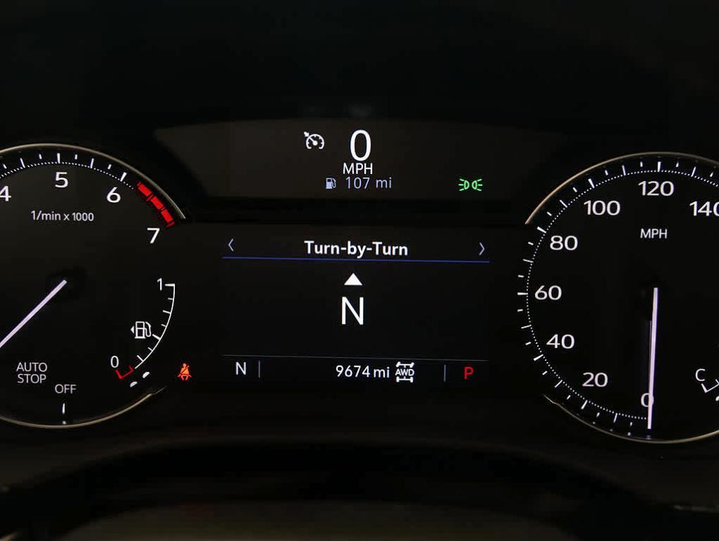 used 2024 Cadillac XT5 car, priced at $40,997