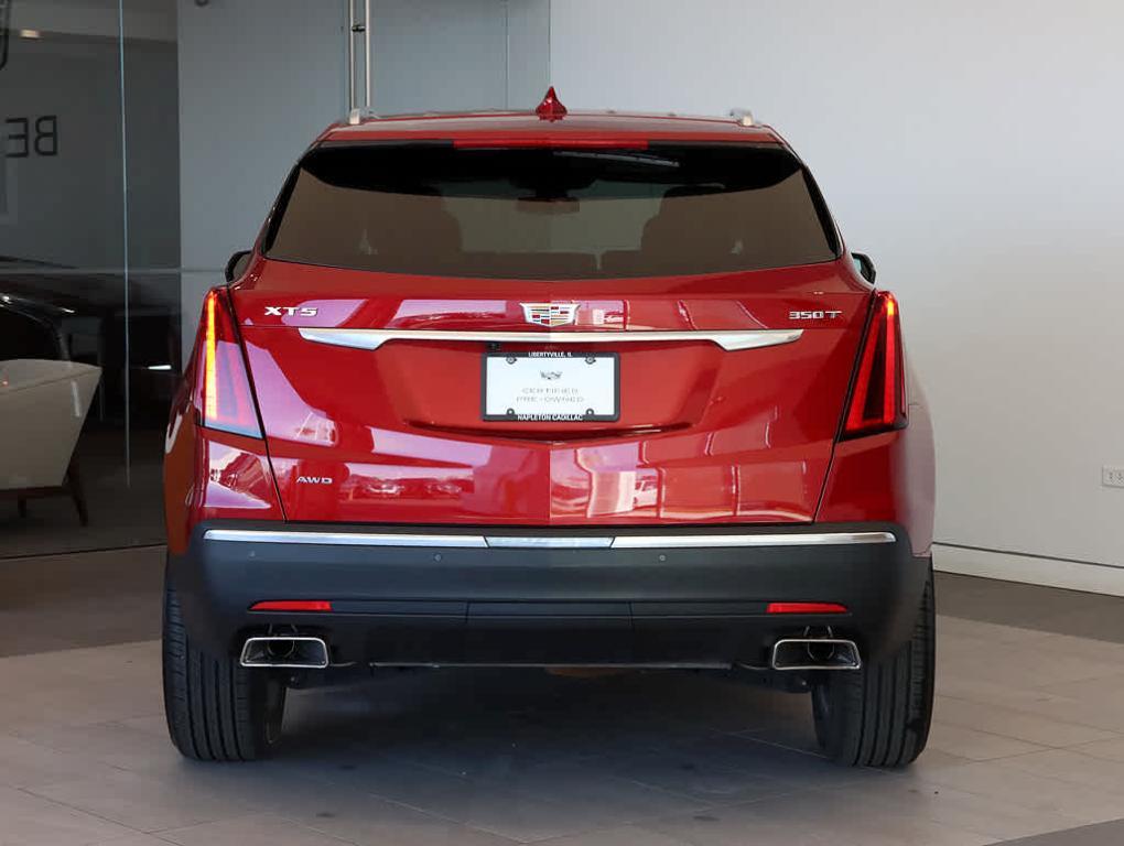used 2024 Cadillac XT5 car, priced at $40,997