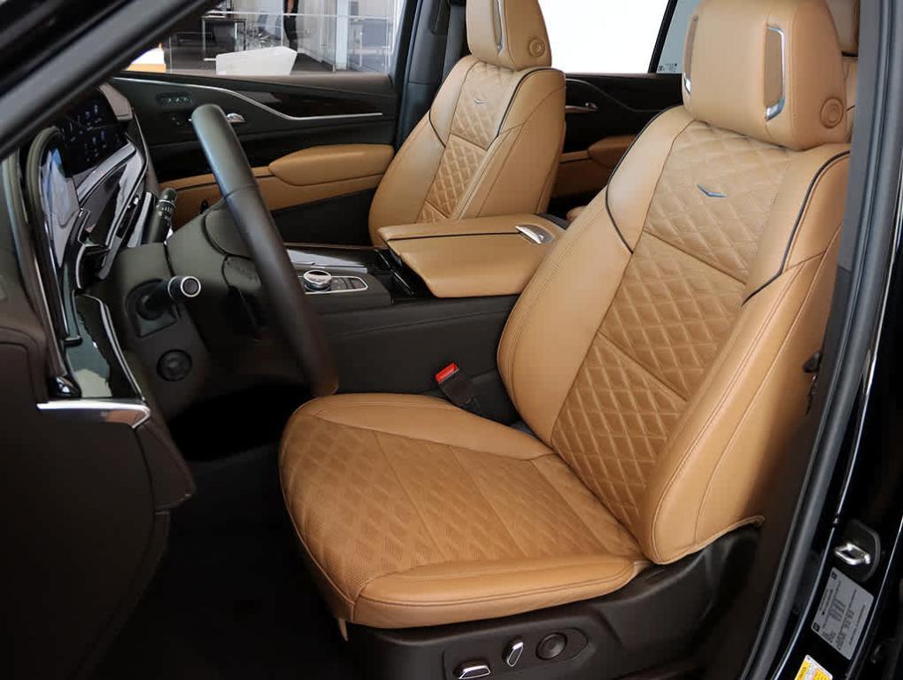 used 2022 Cadillac Escalade car, priced at $72,999