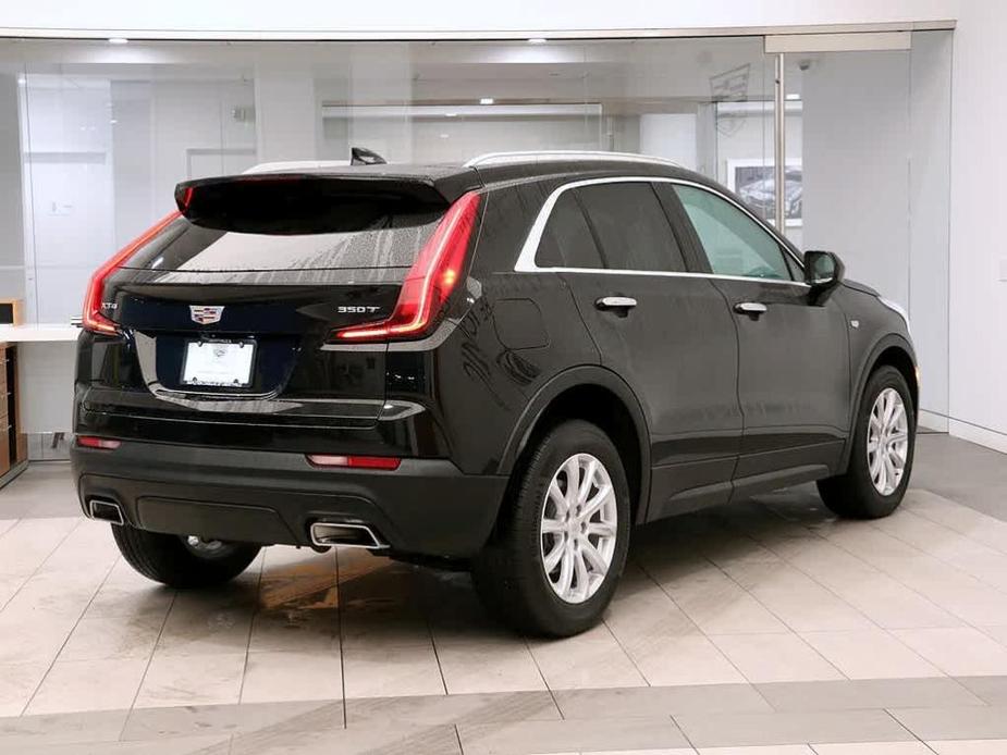 used 2022 Cadillac XT4 car, priced at $25,999