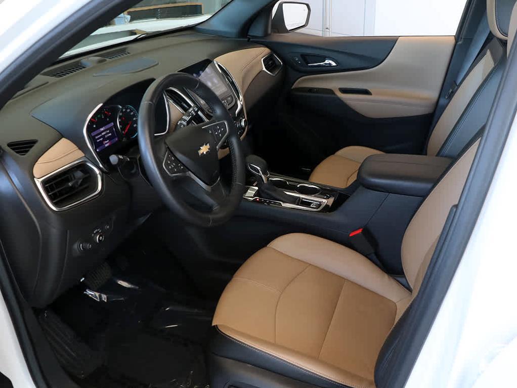 used 2022 Chevrolet Equinox car, priced at $25,999