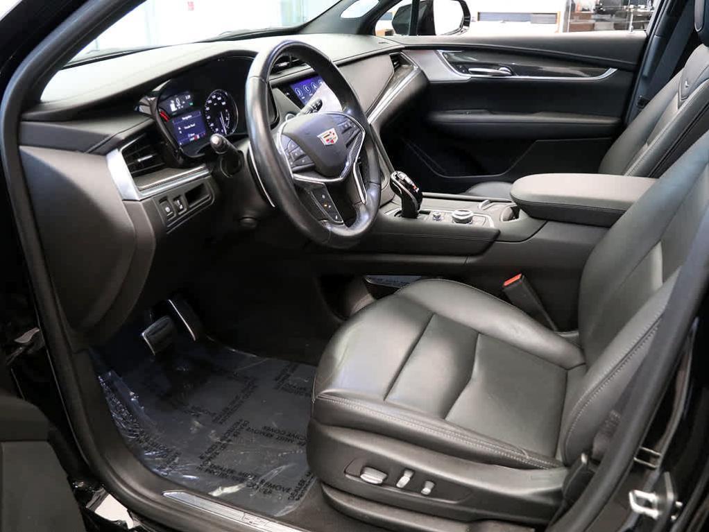 used 2021 Cadillac XT5 car, priced at $34,299