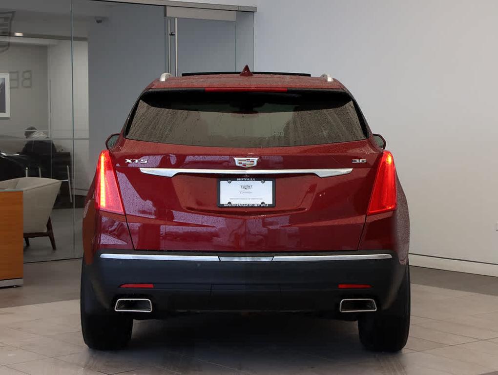 used 2017 Cadillac XT5 car, priced at $17,999