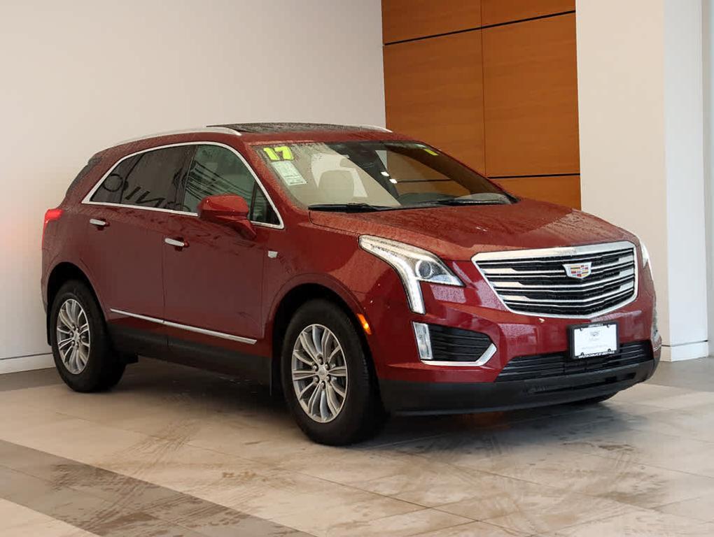 used 2017 Cadillac XT5 car, priced at $17,999