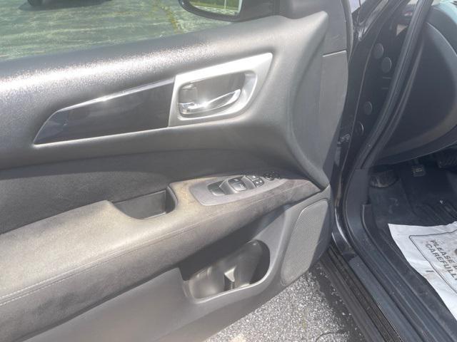 used 2015 Nissan Pathfinder car, priced at $10,955