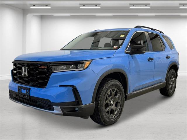 new 2025 Honda Pilot car, priced at $51,250