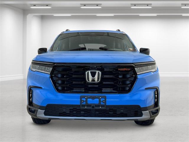 new 2025 Honda Pilot car, priced at $51,250